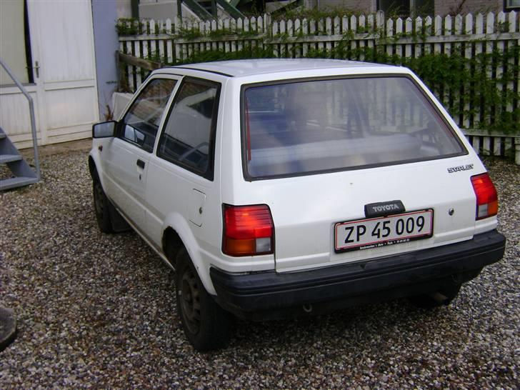 Toyota Starlet (solgt) billede 7