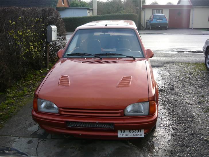 Ford escort xr3i van Solgt billede 3