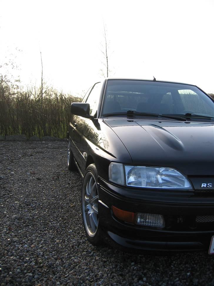 Ford Escort RS2000 - SKROTTET billede 8