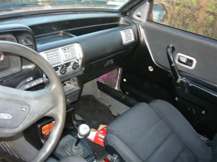 Ford escort xr3i van Solgt billede 9