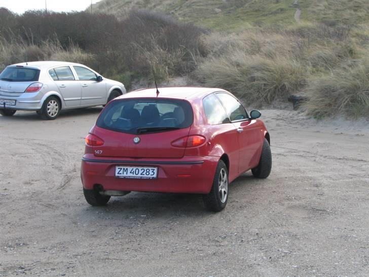 Alfa Romeo 147 *SOLGT* billede 14