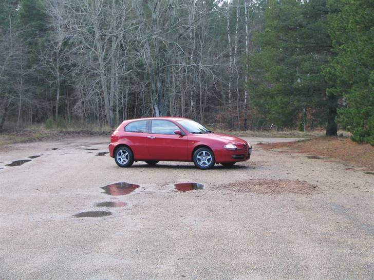 Alfa Romeo 147 *SOLGT* billede 15