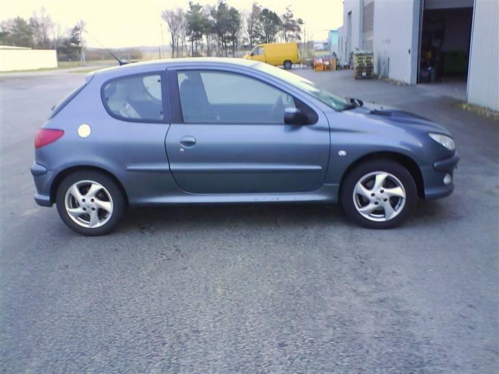 Peugeot 206 S-line billede 3