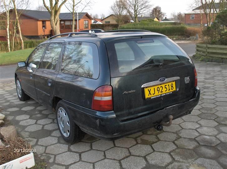 Ford Mondeo 1,8td Solgt  billede 3
