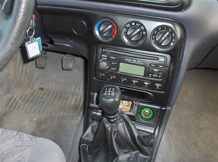 Ford Mondeo 1,8td Solgt  billede 5