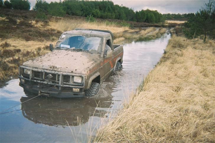 Nissan patrol 260 billede 3