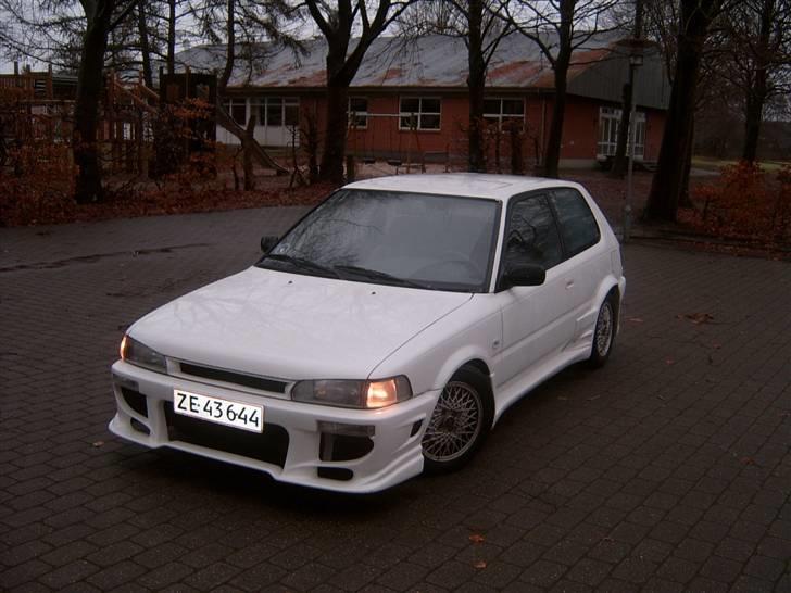 Toyota corolla (solgt) billede 1