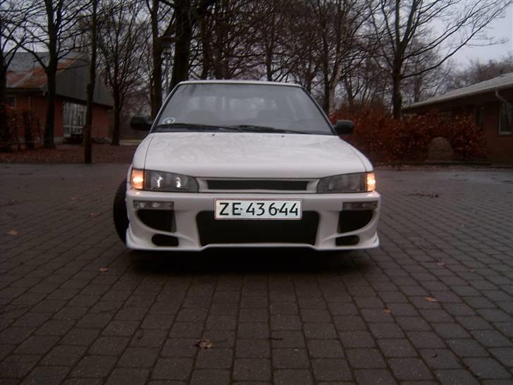 Toyota corolla (solgt) billede 5