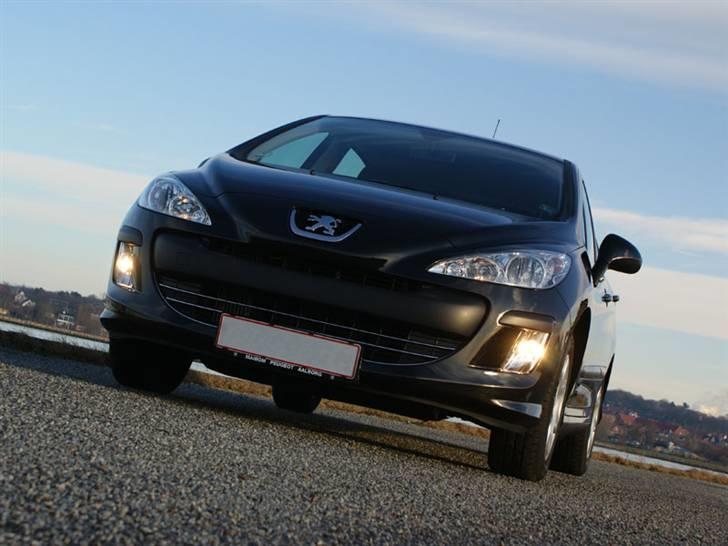 Peugeot 308 billede 1