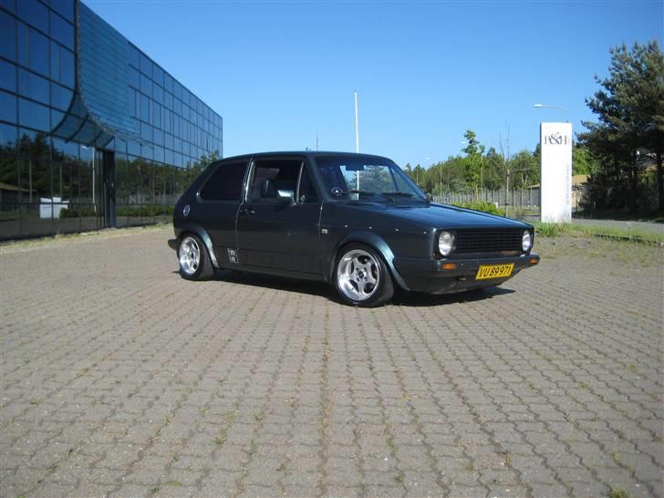 VW Golf 1 GTi Pirelli billede 2