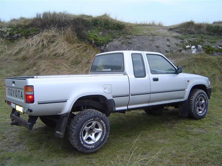 Toyota Hilux LN110 slogt - før den blev min billede 3