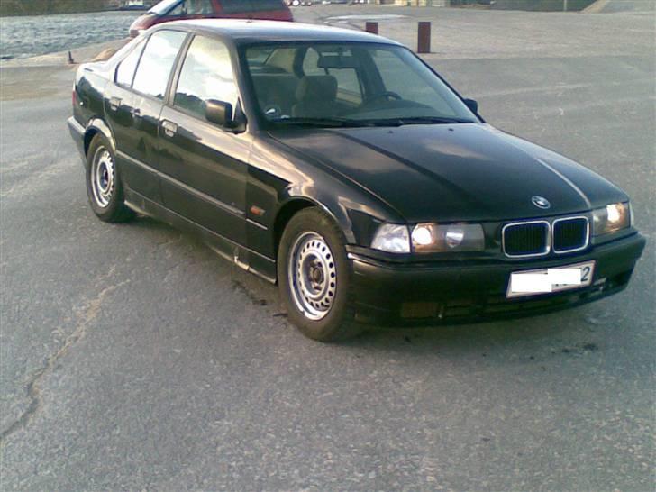 BMW 318 i E36 solgt billede 5