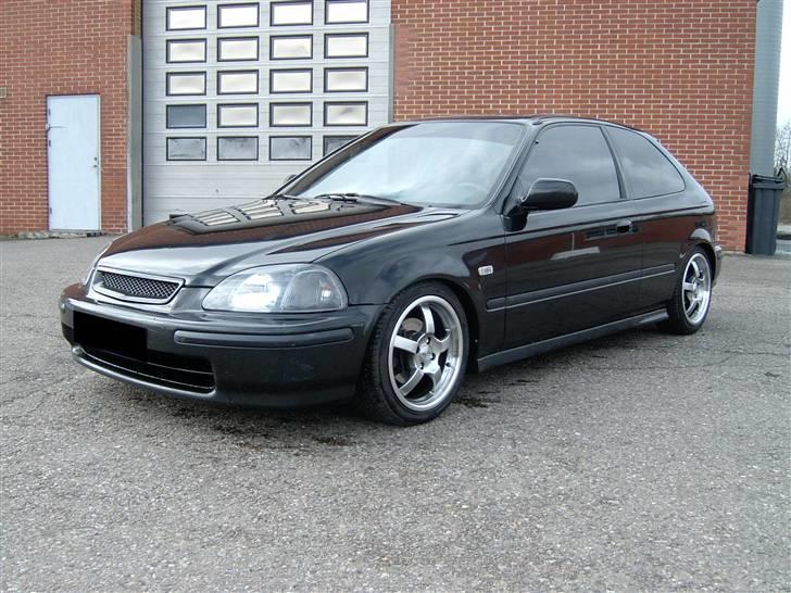 Honda Civic Vti " Solgt" billede 1