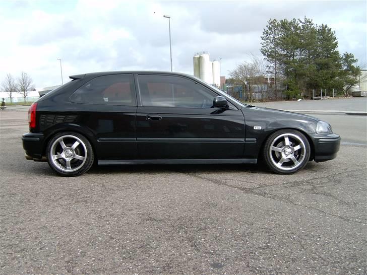 Honda Civic Vti " Solgt" billede 4