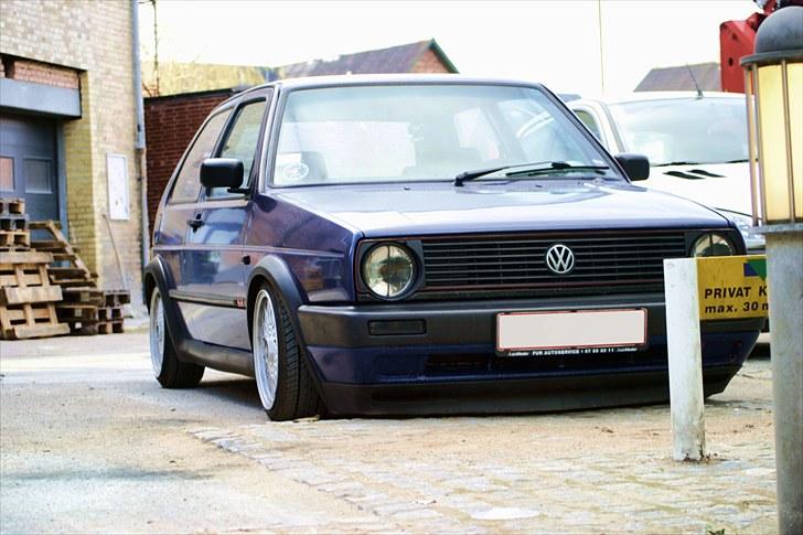 VW Golf 2 Gti Low? :P - Nyt billede :D billede 1