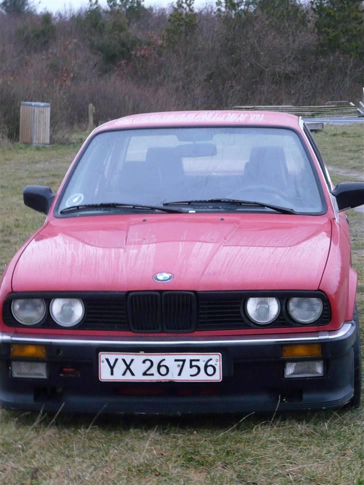 BMW 320i \327 ETA (BYTTET) billede 2