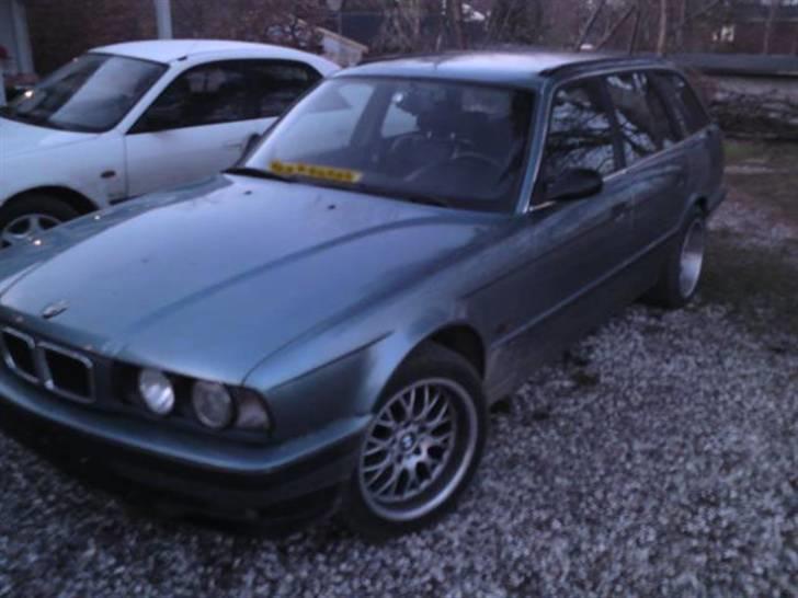 BMW 540i v8 van *SOLGT* billede 2