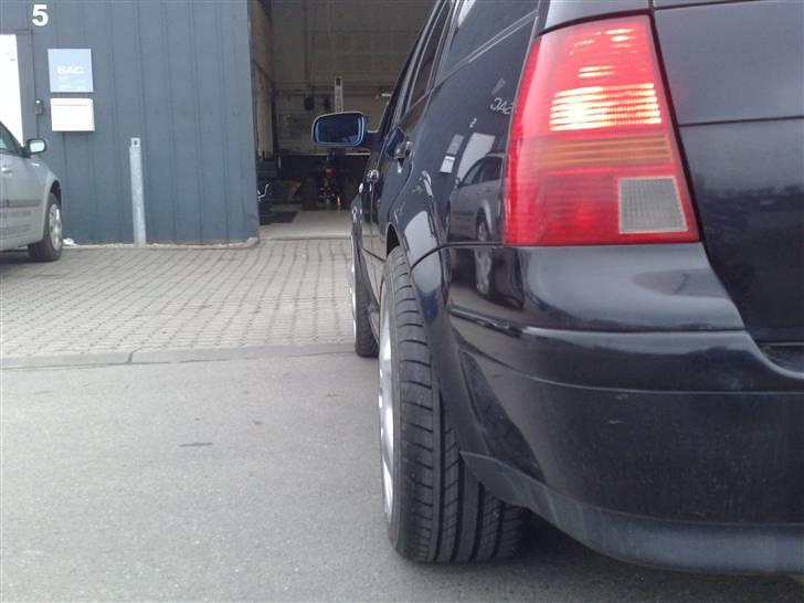 VW Golf 4 Variant solgt - Fræk bred røv billede 4