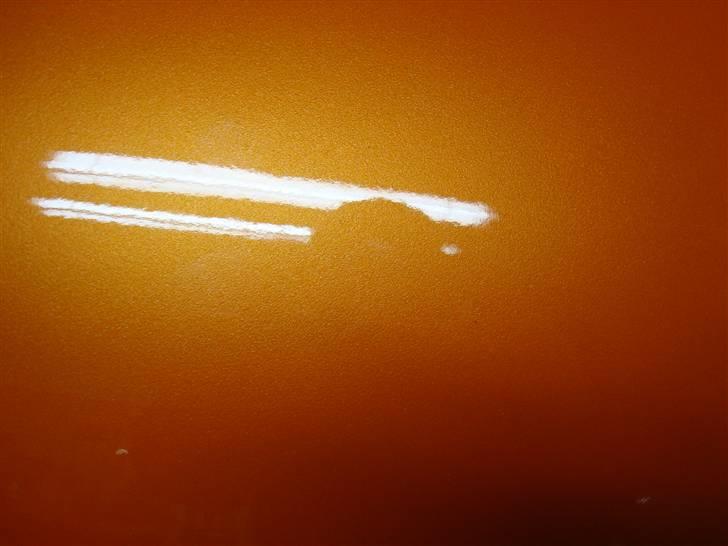 Ford Puma 1,7 VCT *Solgt* - Her kan man se spillet i lakken billede 8