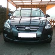 Kia Cee`d 2,0 CRDi Sport SW