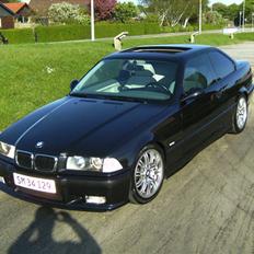 BMW 318 is Coupe -SOLGT-
