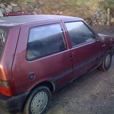 Fiat Uno "Vinter racer"  solgt