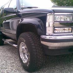 Chevrolet Suburban Silverado 4x4