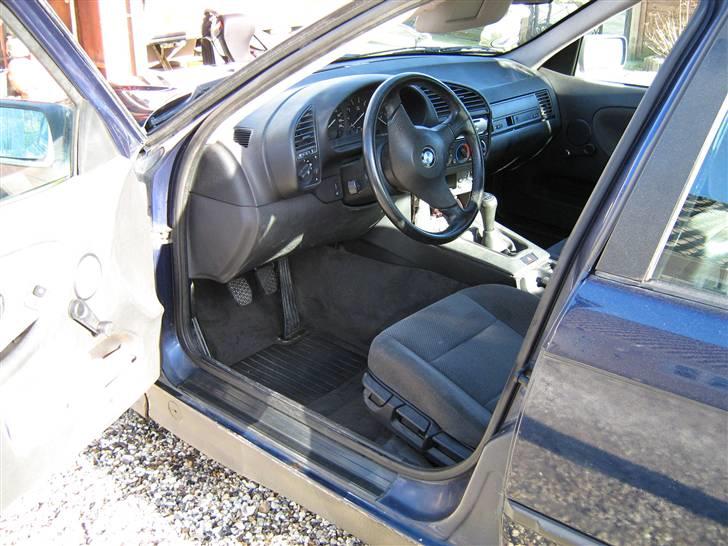 BMW 318i billede 9
