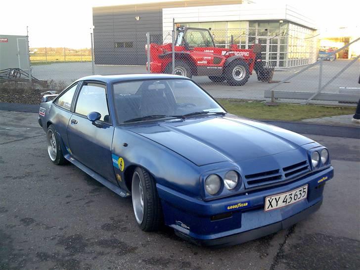 Opel Manta 2,0 GTE solgt billede 9