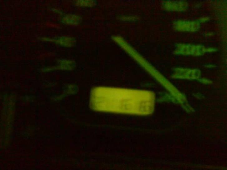 VW Golf Mk III 2.8 VR6  - Beklager den dårlige billed kvalitet. Selvfølgelig på tysk auto bahn med vind i ryggen og det hele ;p billede 17