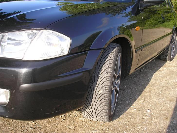 Mazda 323f bj slx - Solgt billede 5