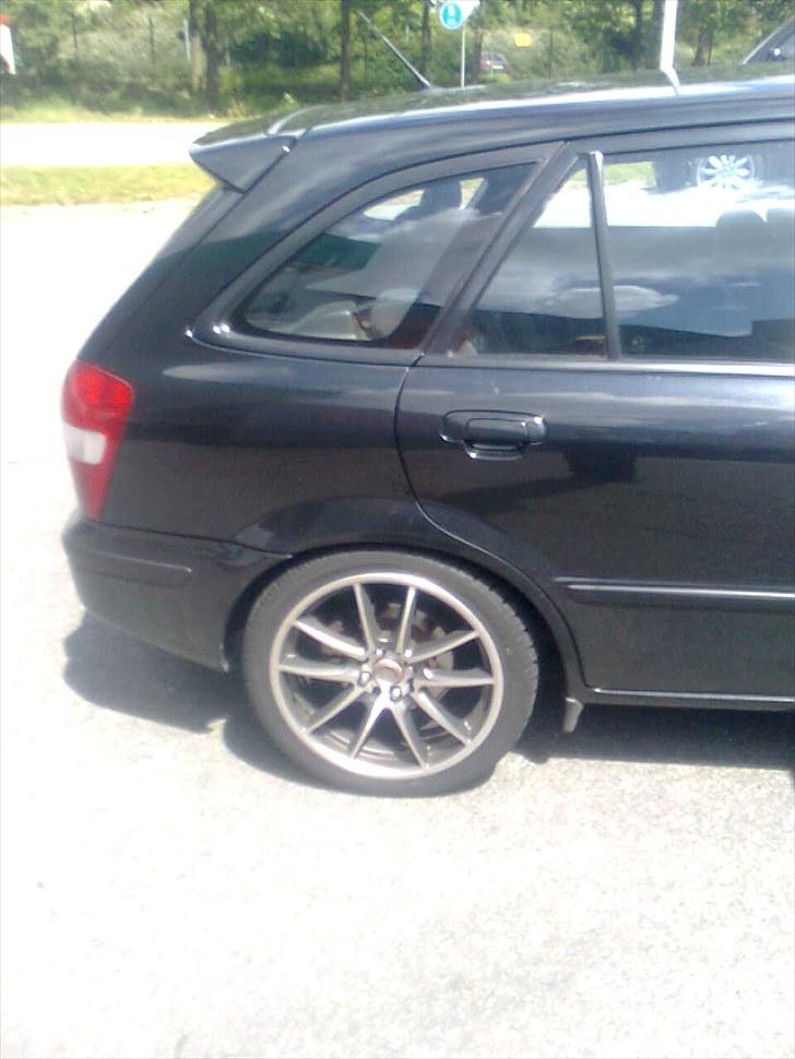 Mazda 323f bj slx - Solgt billede 6