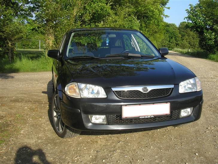 Mazda 323f bj slx - Solgt billede 9