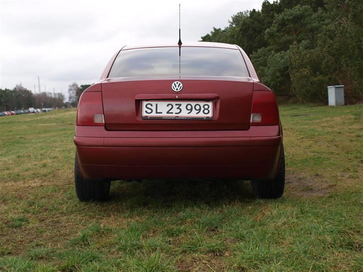 VW Passat 1.8 Turbo (solgt)  billede 5