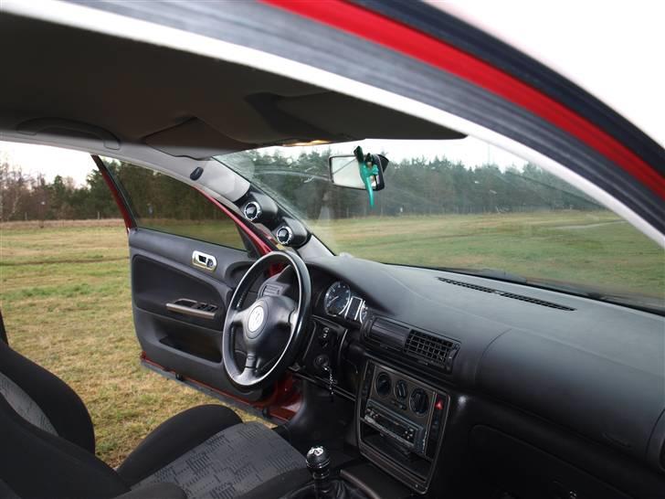 VW Passat 1.8 Turbo (solgt)  billede 8