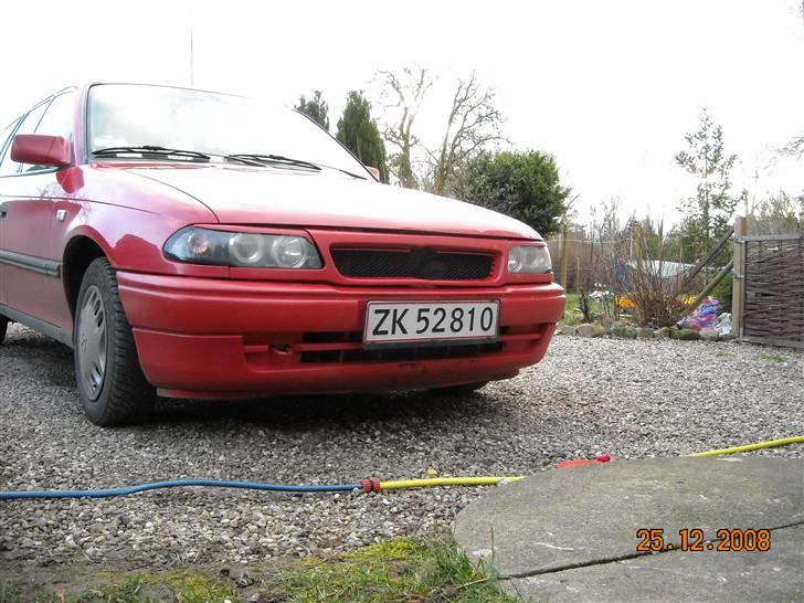 Opel Astra f caravan (solgt) - det nye gitter billede 8