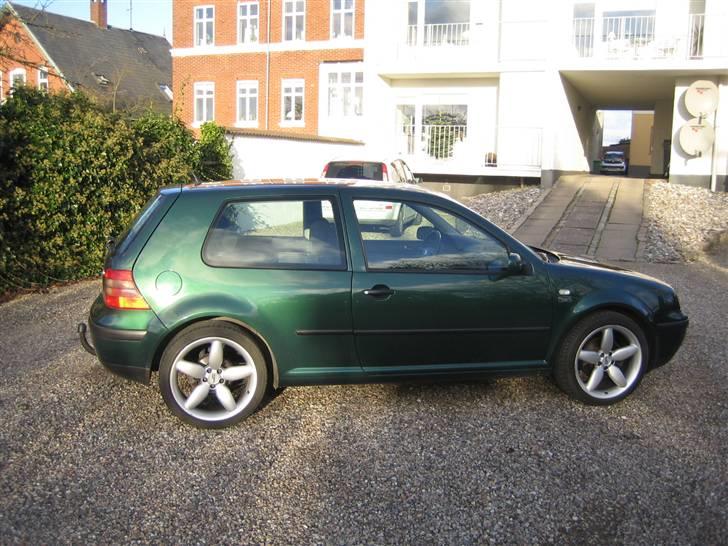 VW GOLF IV (SOLGT) billede 6