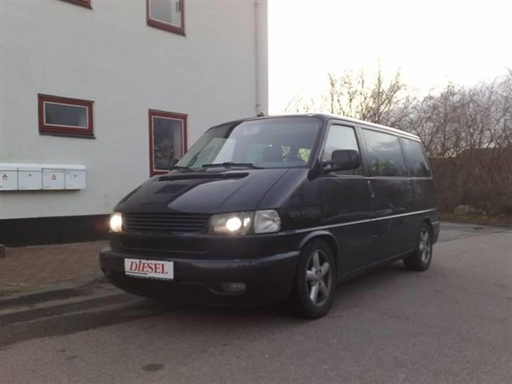 VW Transporter Highline billede 1