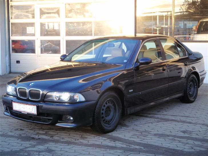 BMW 523i Steptronic  billede 1