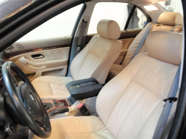 BMW 523i Steptronic  - læder billede 5