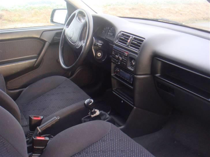 Opel Vectra 1.8i billede 2