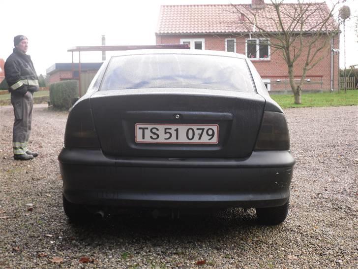 Opel Vectra b 2,0 16v Solgt billede 6