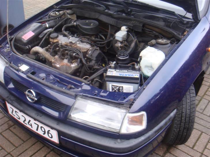 Opel Vectra 1.8i billede 13