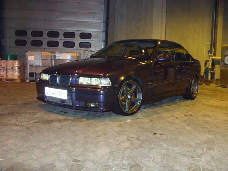BMW E36 318 billede 3