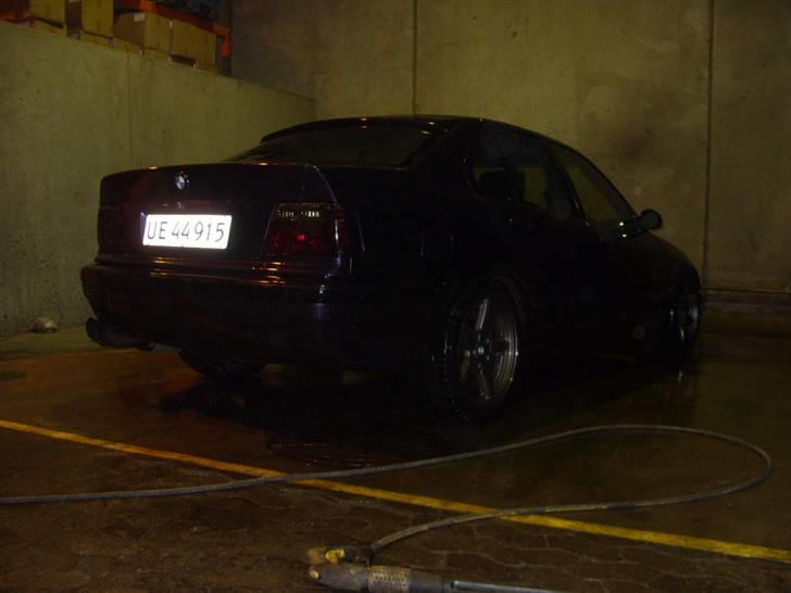 BMW E36 318 billede 8