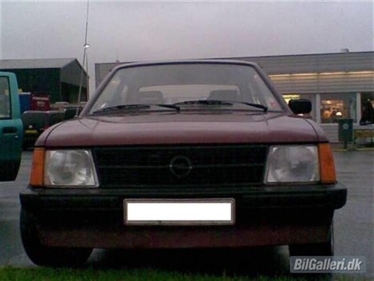 Opel kadett D (Solgt) billede 20