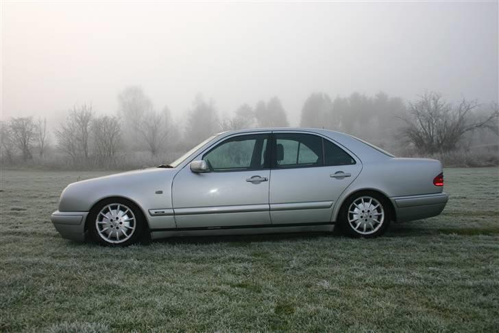 Mercedes Benz 300 Diesel**solgt* billede 2