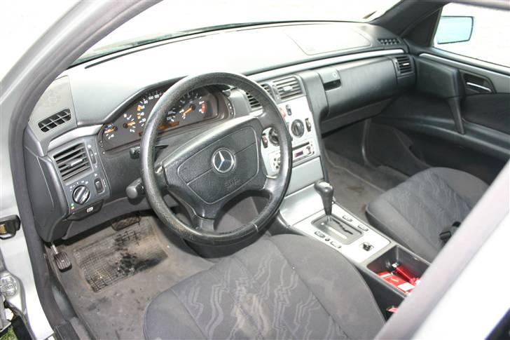 Mercedes Benz 300 Diesel**solgt* billede 5