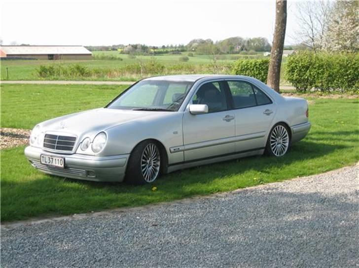 Mercedes Benz 300 Diesel**solgt* billede 10