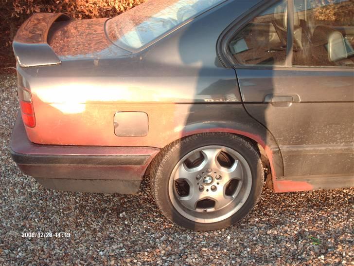 BMW E34 535i billede 6
